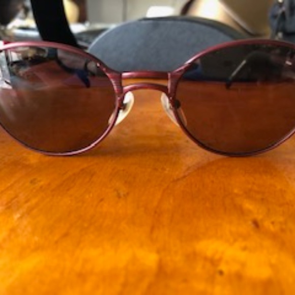 Vintage Jean Paul Gaultier sunglasses model 565105 - Picture 2 of 5